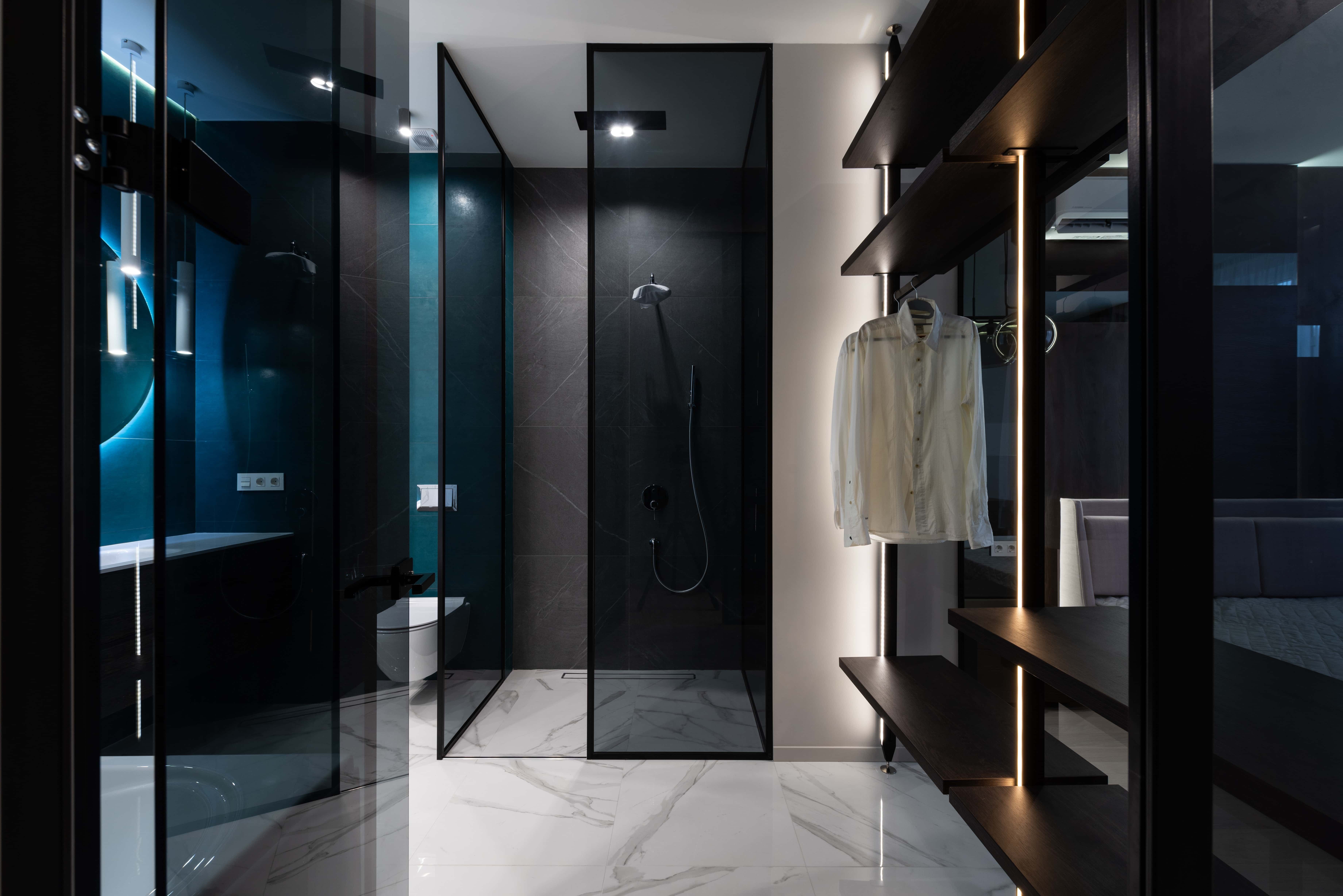 Modern elegant closet